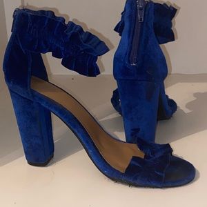 Velevt blue heels